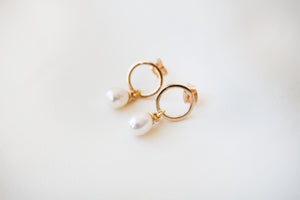 Circle Pearls Earrings